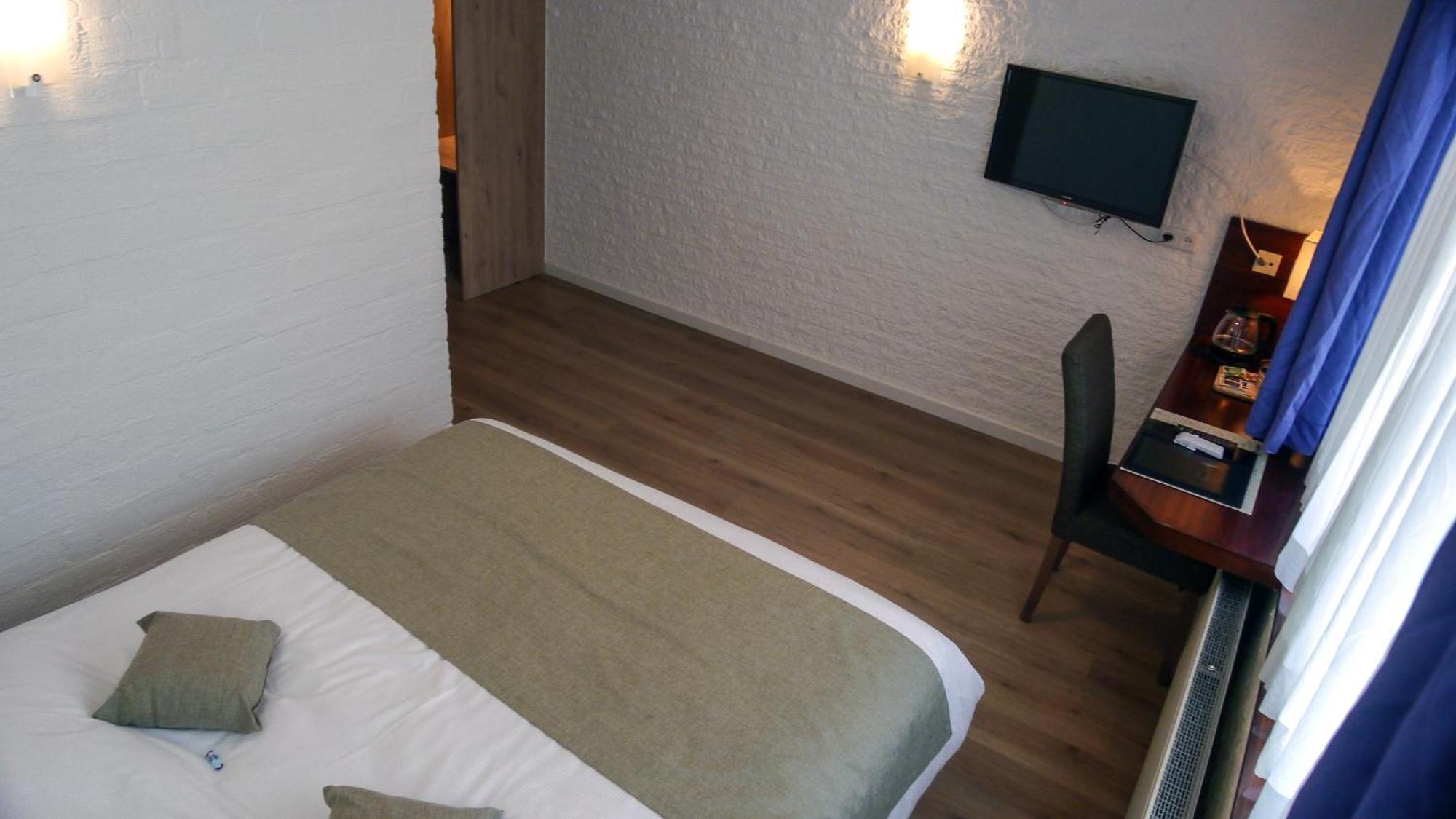 Hotel Dordrecht Exteriör bild