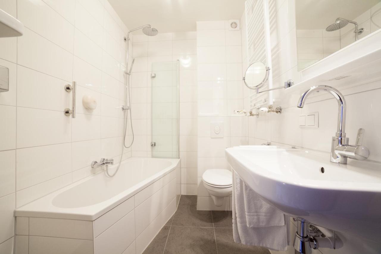 Hotel Dordrecht Rum bild